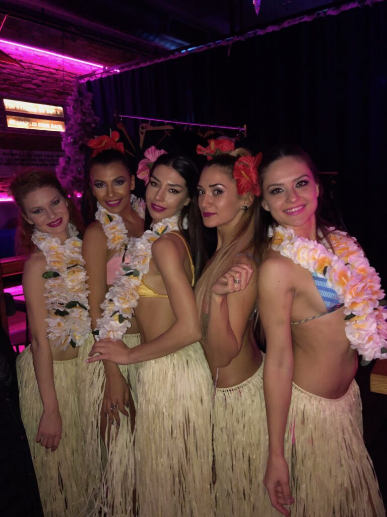 Hula Show — fotografie 2