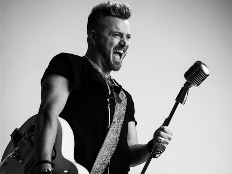 Tavi Clonda Band — fotografie 7